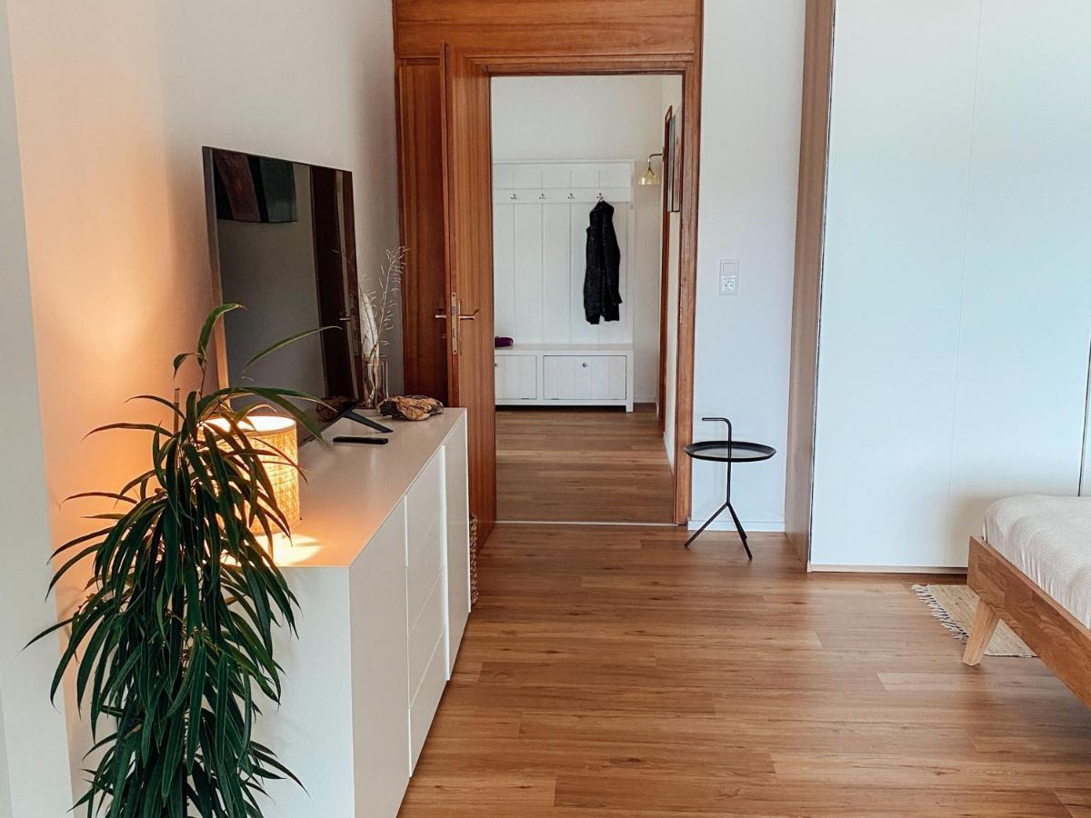 רייכנאו Ferienwohnung Findling מראה חיצוני תמונה